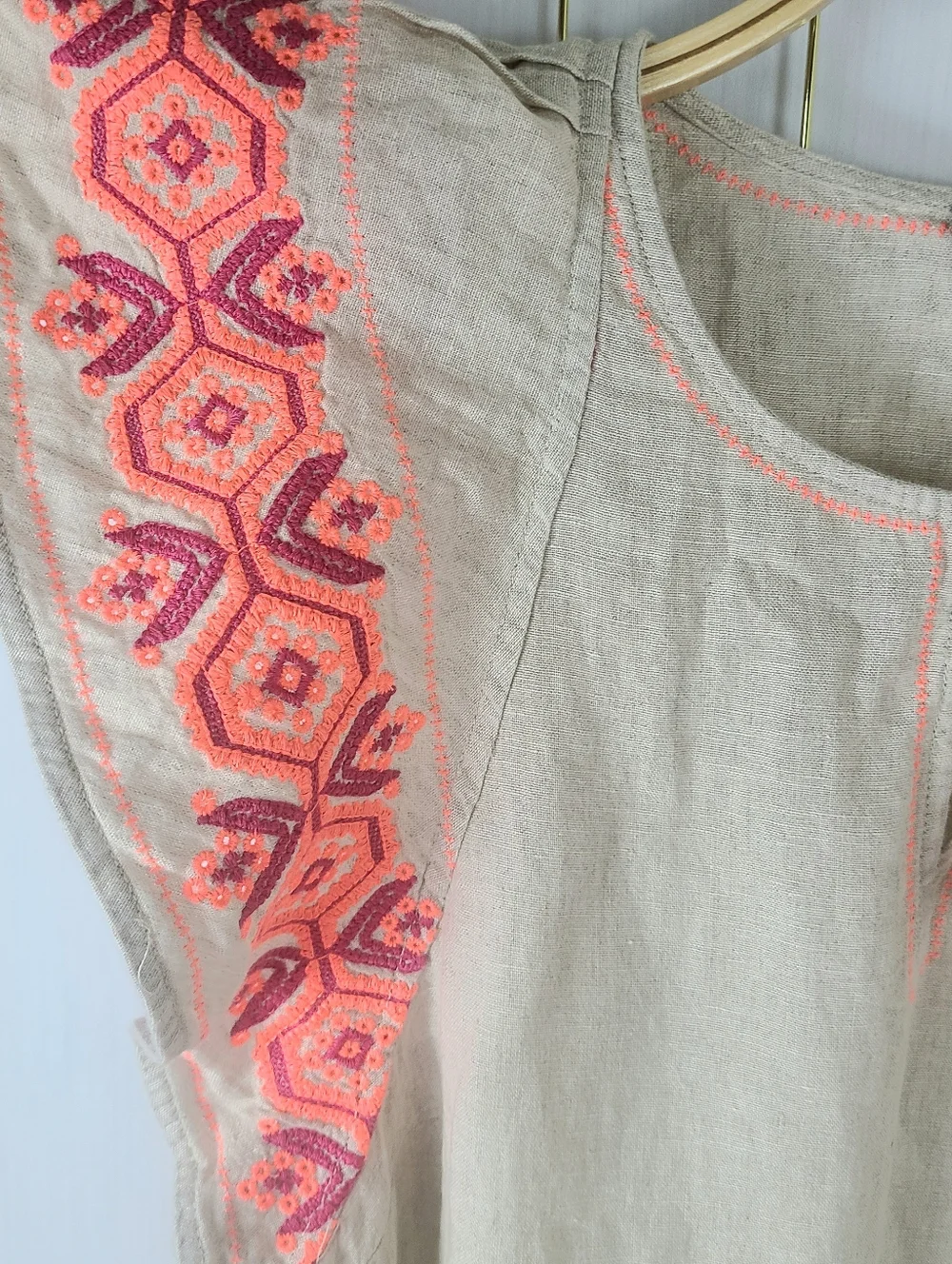 NWT J. Crew Linen Embroidered Flutter Sleeve Blouse Top